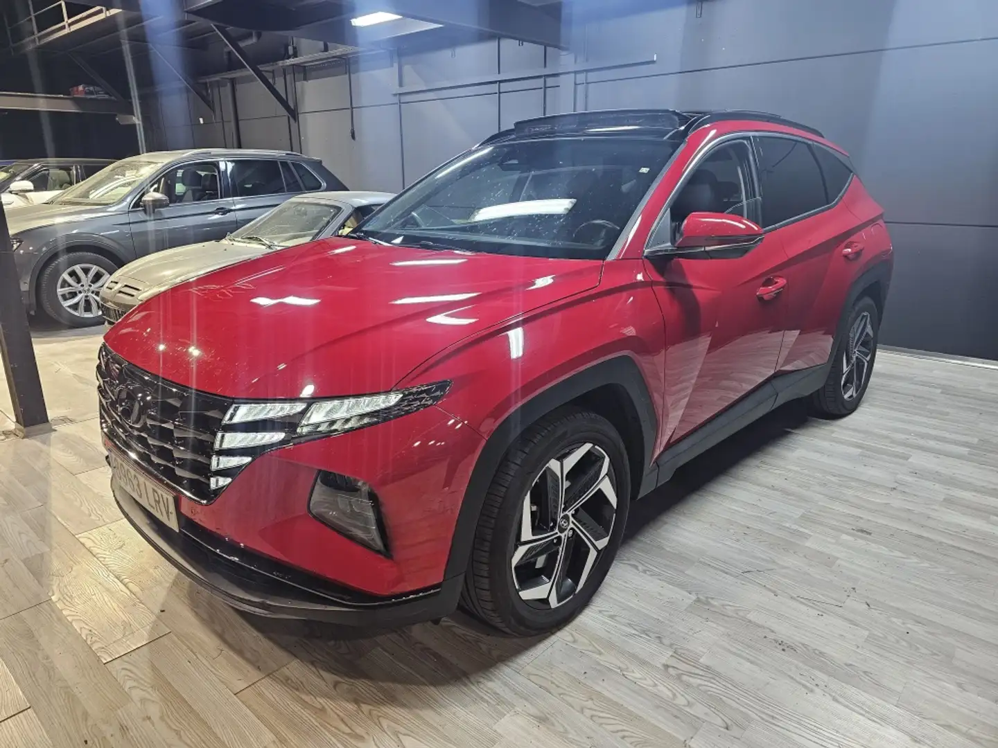 Hyundai TUCSON 1.6 TGDI PHEV Tecno Sky AT Rojo - 1