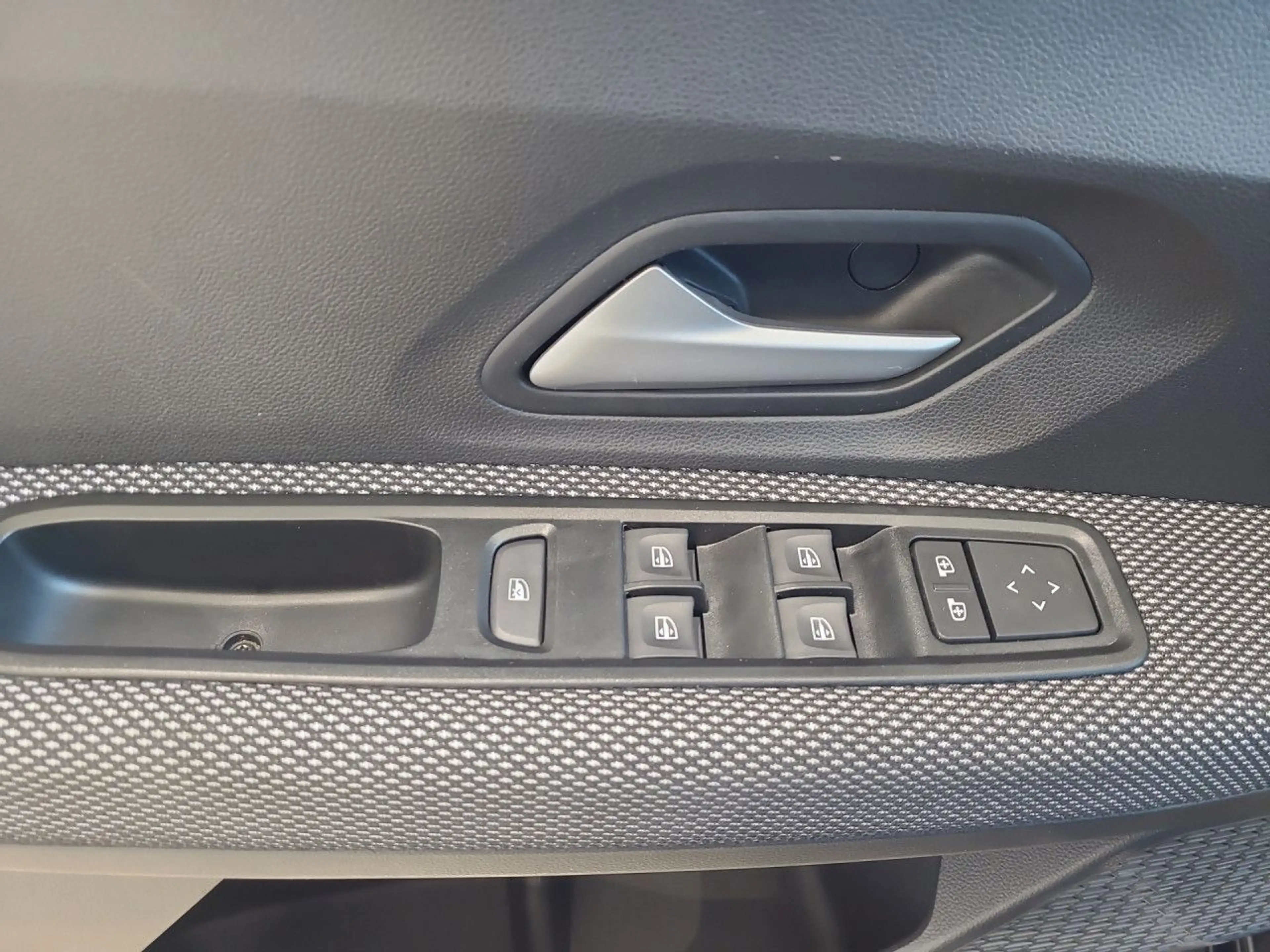Dacia Sandero Stepway Expression Sportpaket Bluetooth — photo 9