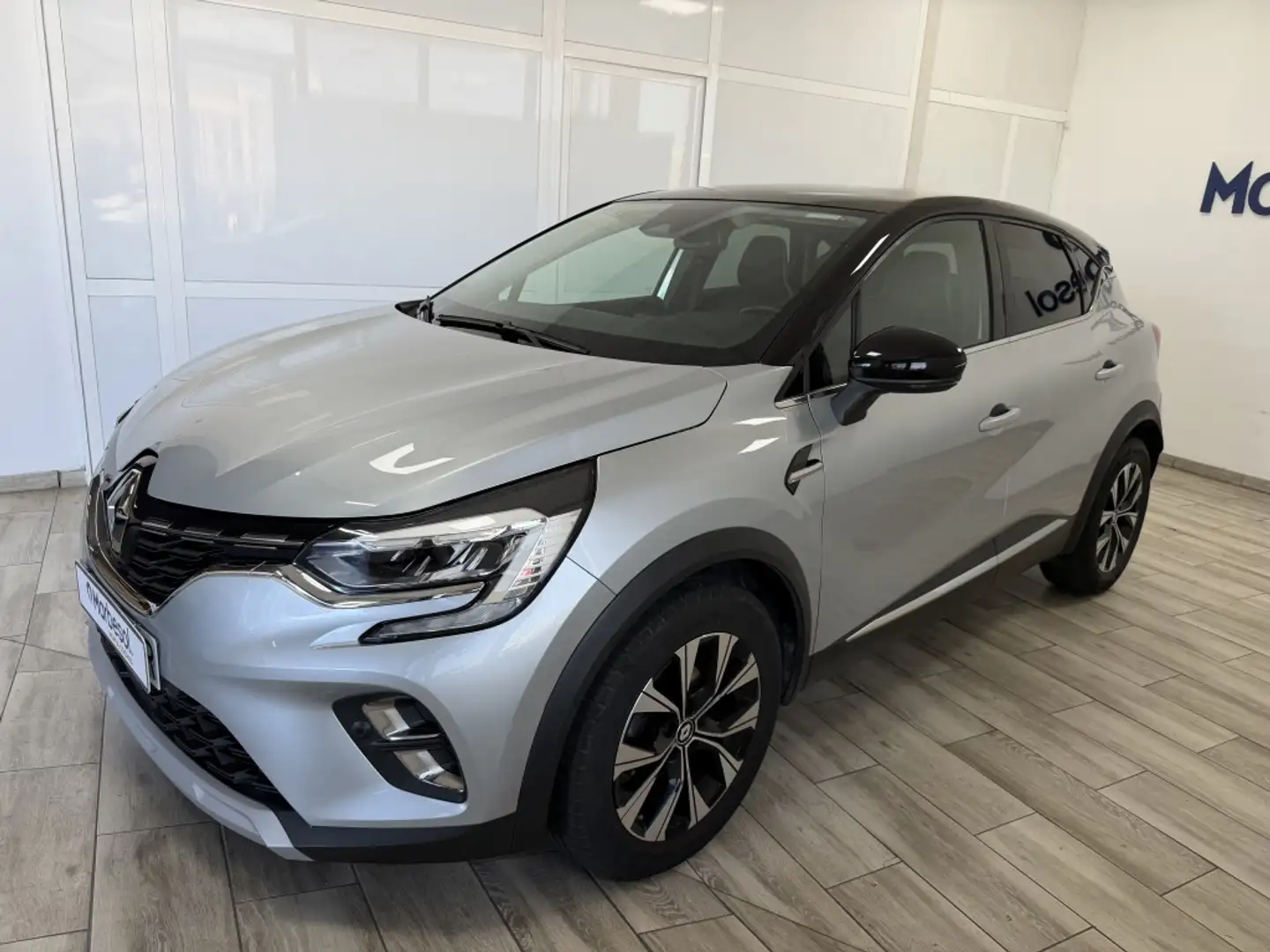 Renault Captur TCe Techno 67kW Rojo - 2