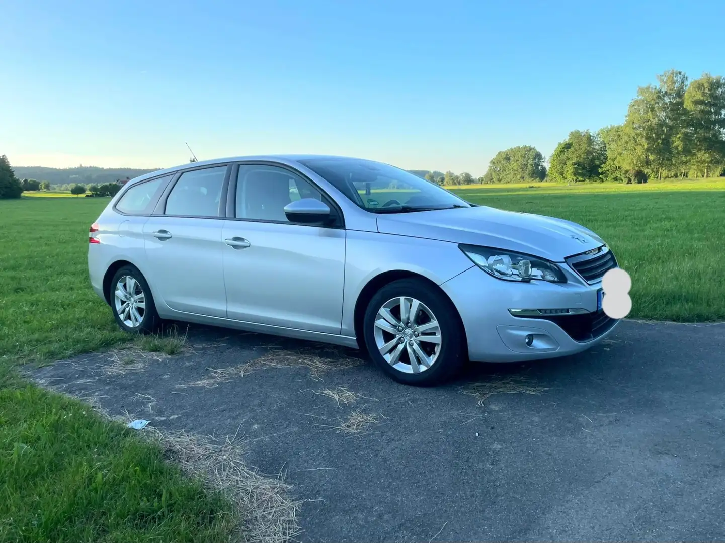 Peugeot 308 - 1