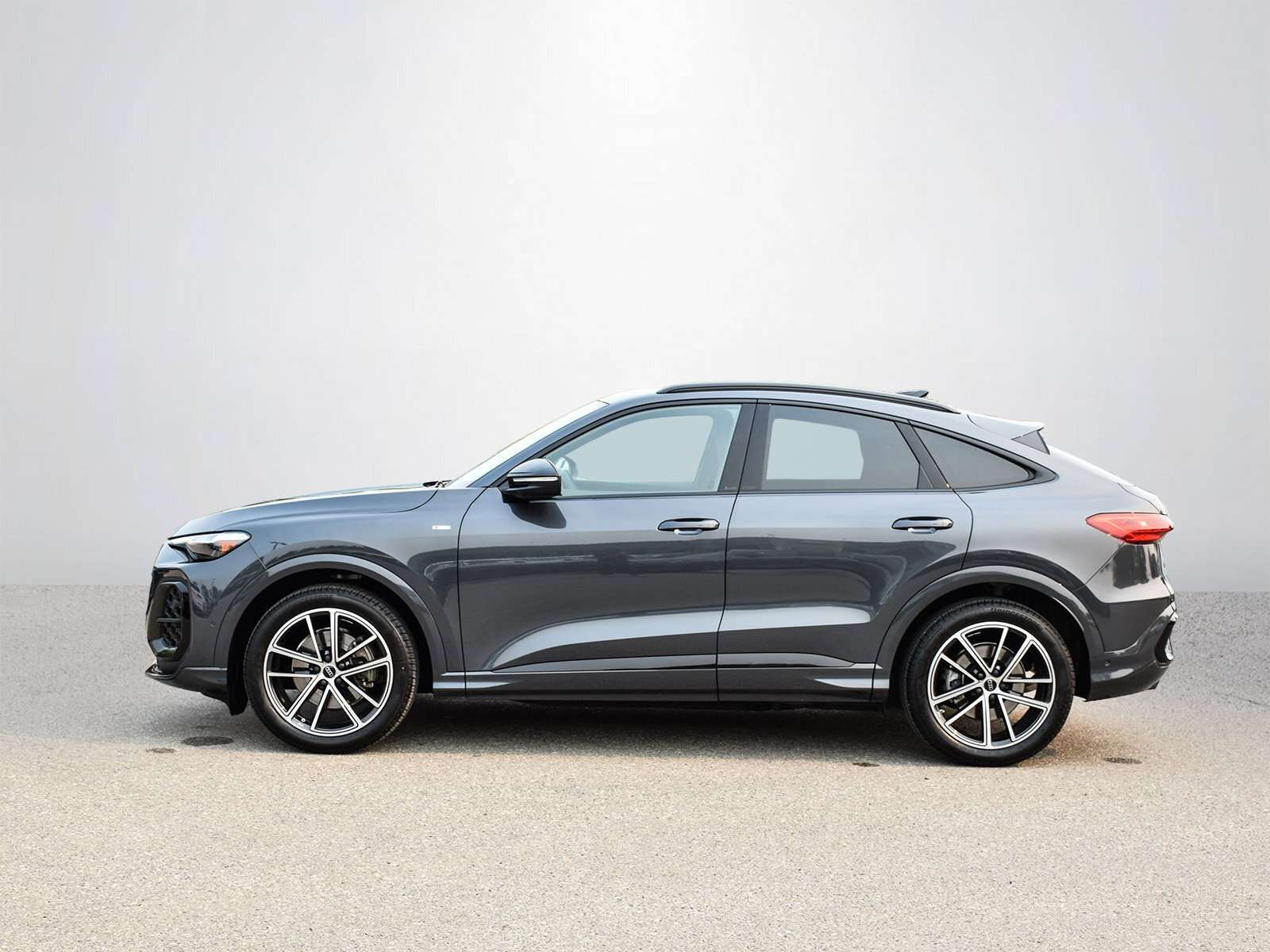 2025 Audi Q5 Technik — снимка 1