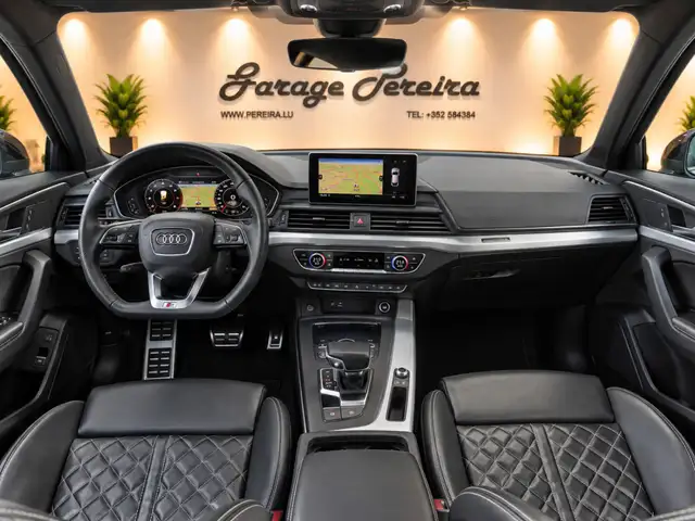 Audi Q5 view 6