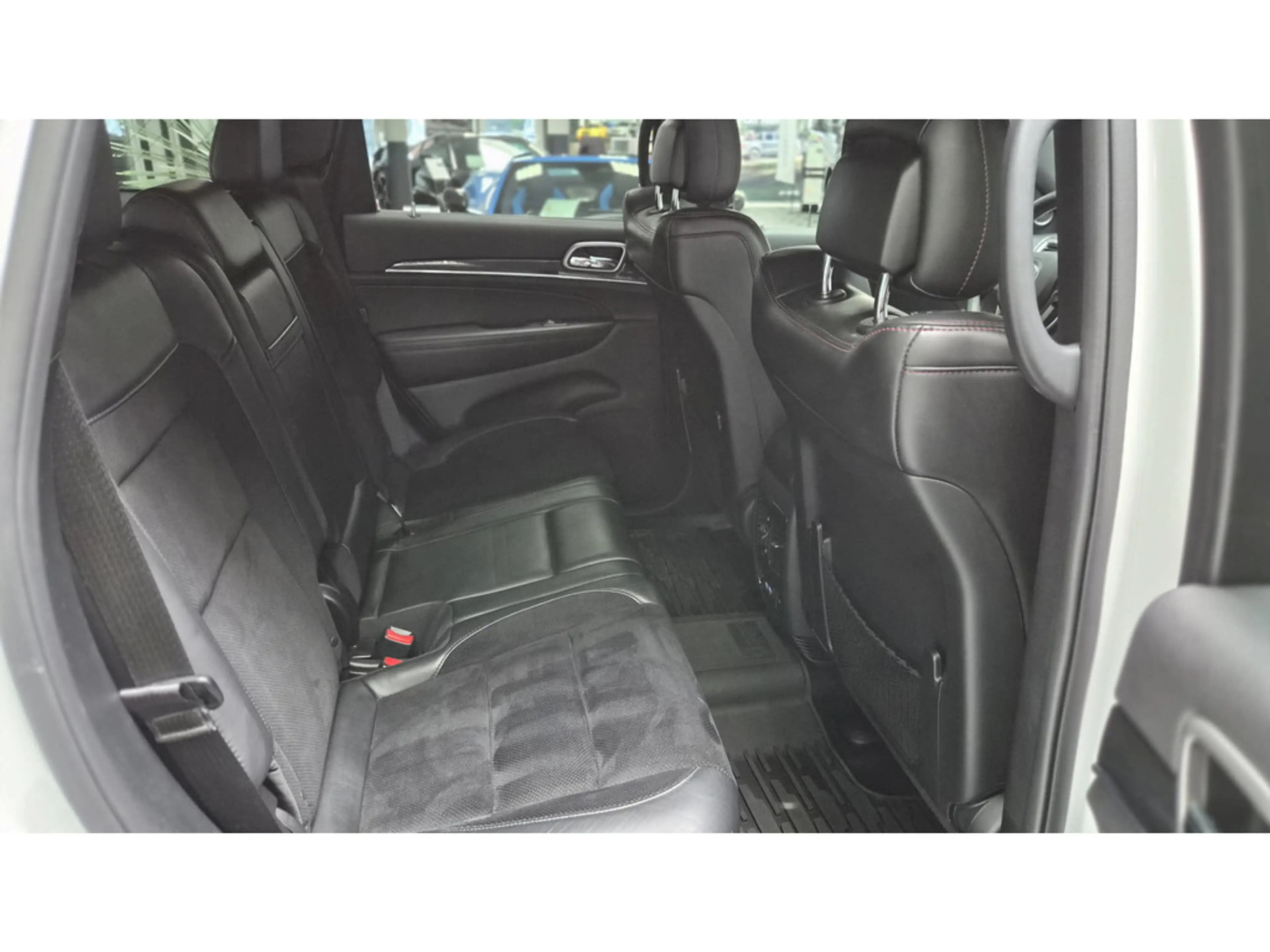 Jeep Grand Cherokee 3.0 CRD Trailhawk Luft HiFi Fa — photo 13