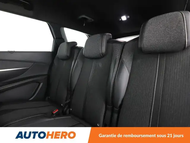 Peugeot 5008 view 14