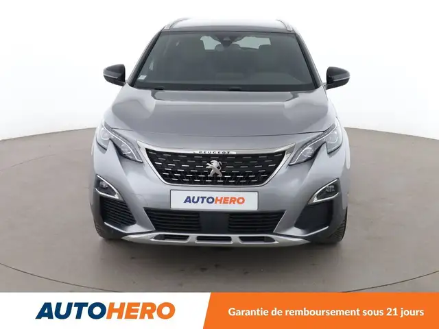Peugeot 5008 view 9