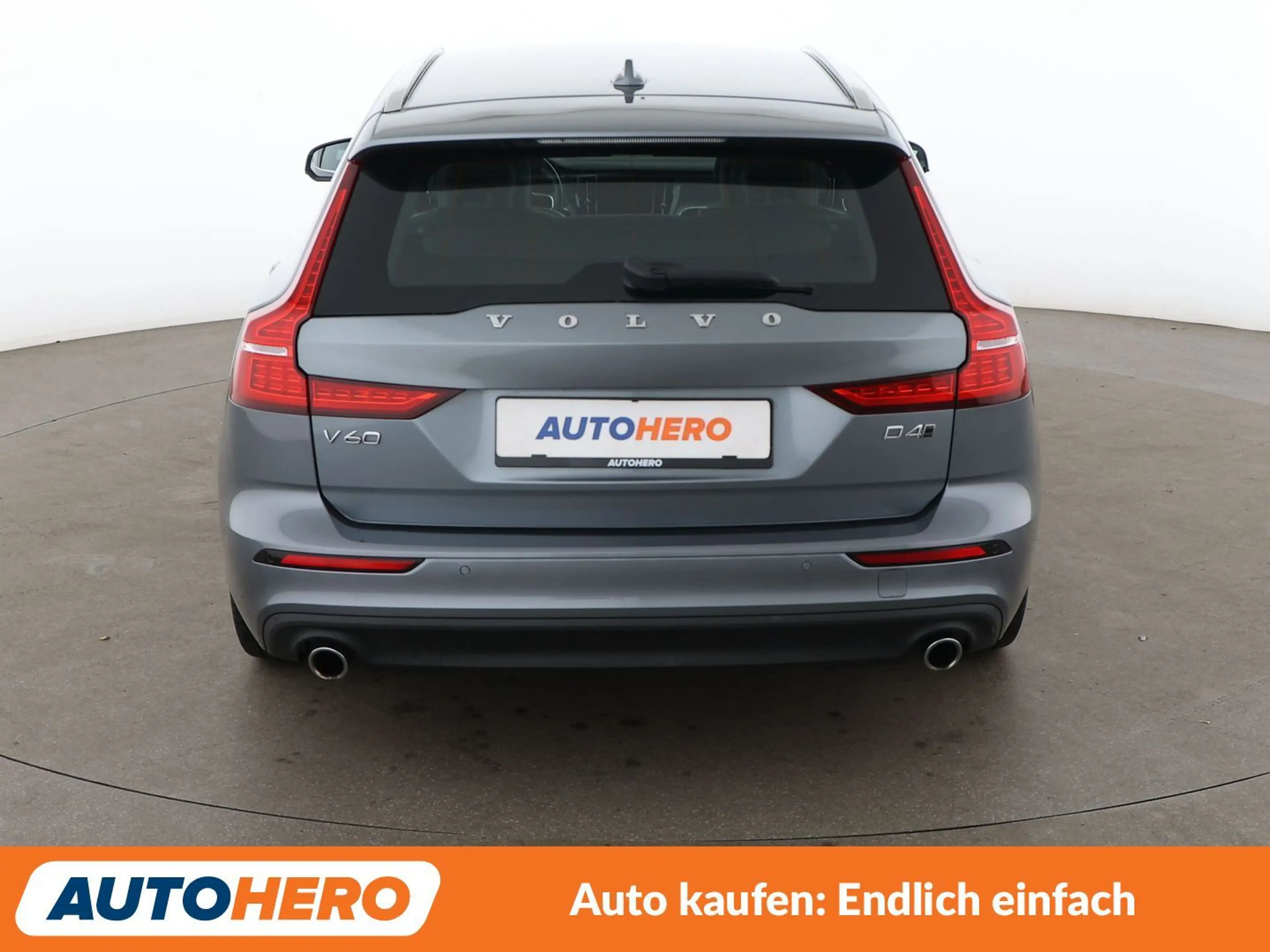 Volvo V60 2.0 D4 Momentum AWD Aut*LED*TEMPO*PDC*SHZ* — photo 5