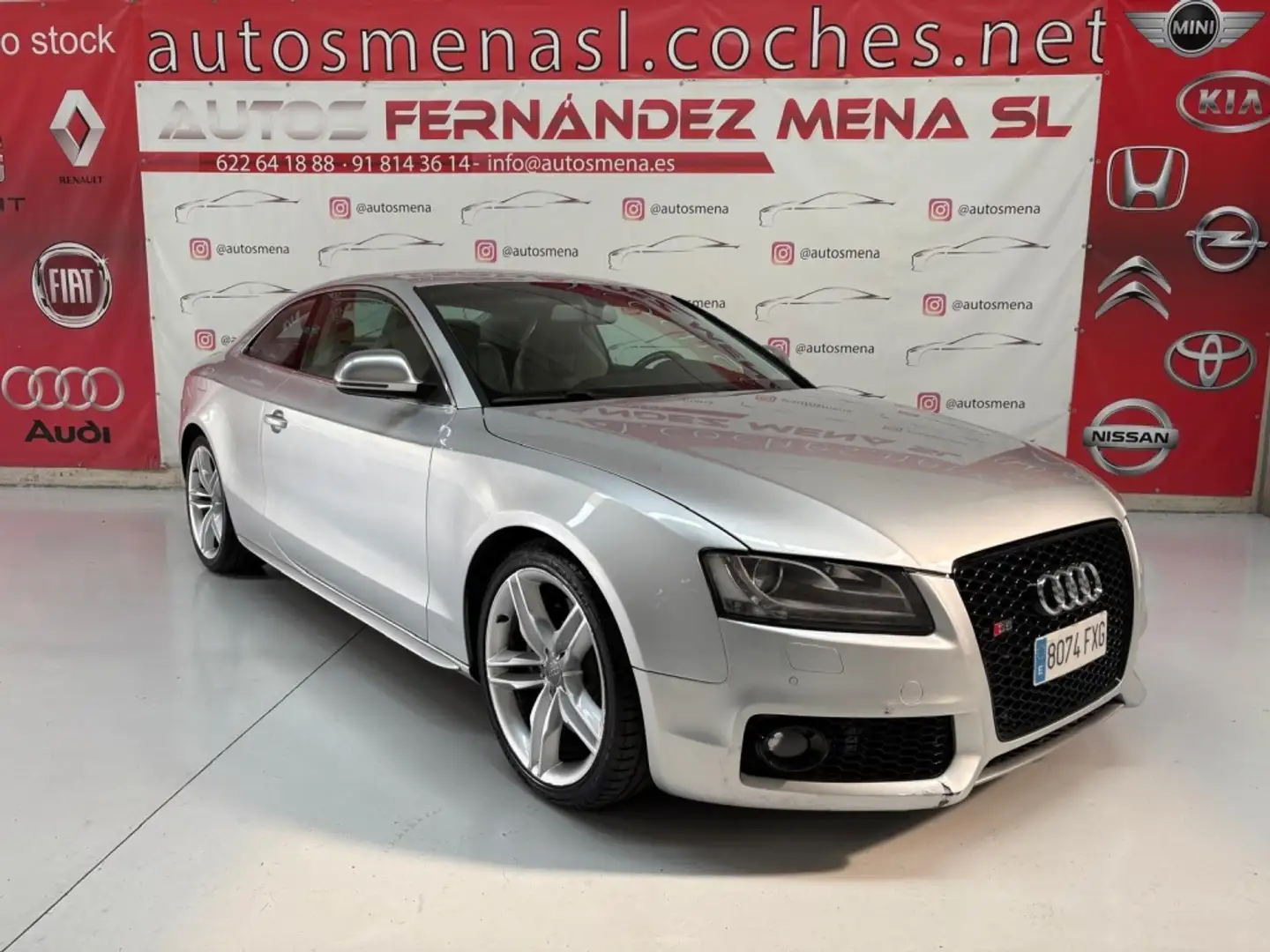 Audi S5 4.2 quattro Šedá - 1