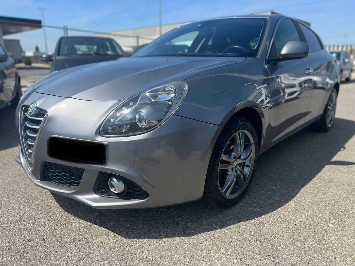 Alfa Romeo Giulietta 1.4 t. Distinctive Gpl 120cv E6 OK NEOPATENTATI Gris - 1