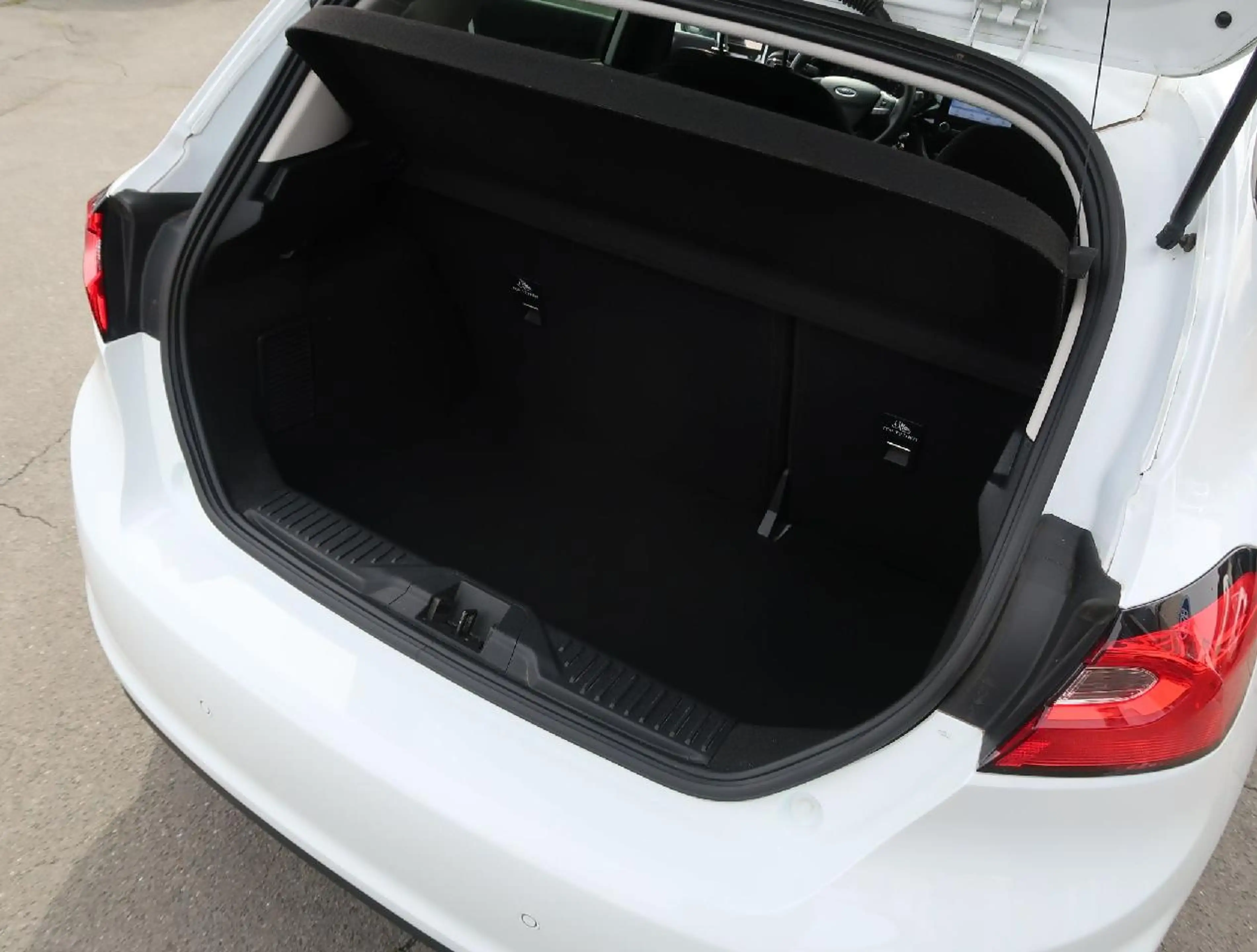 Ford Fiesta Titanium — photo 13