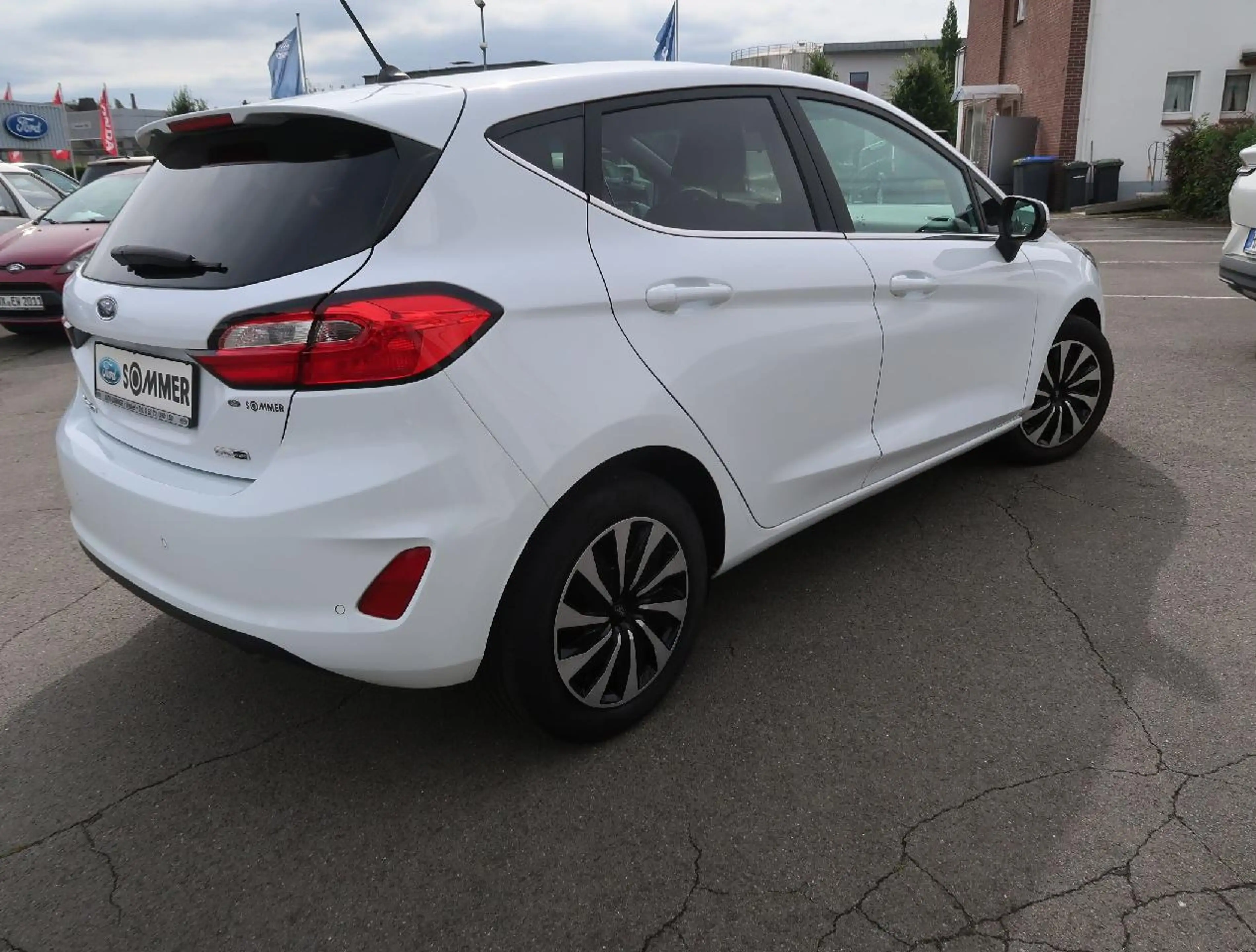 Ford Fiesta Titanium — photo 2