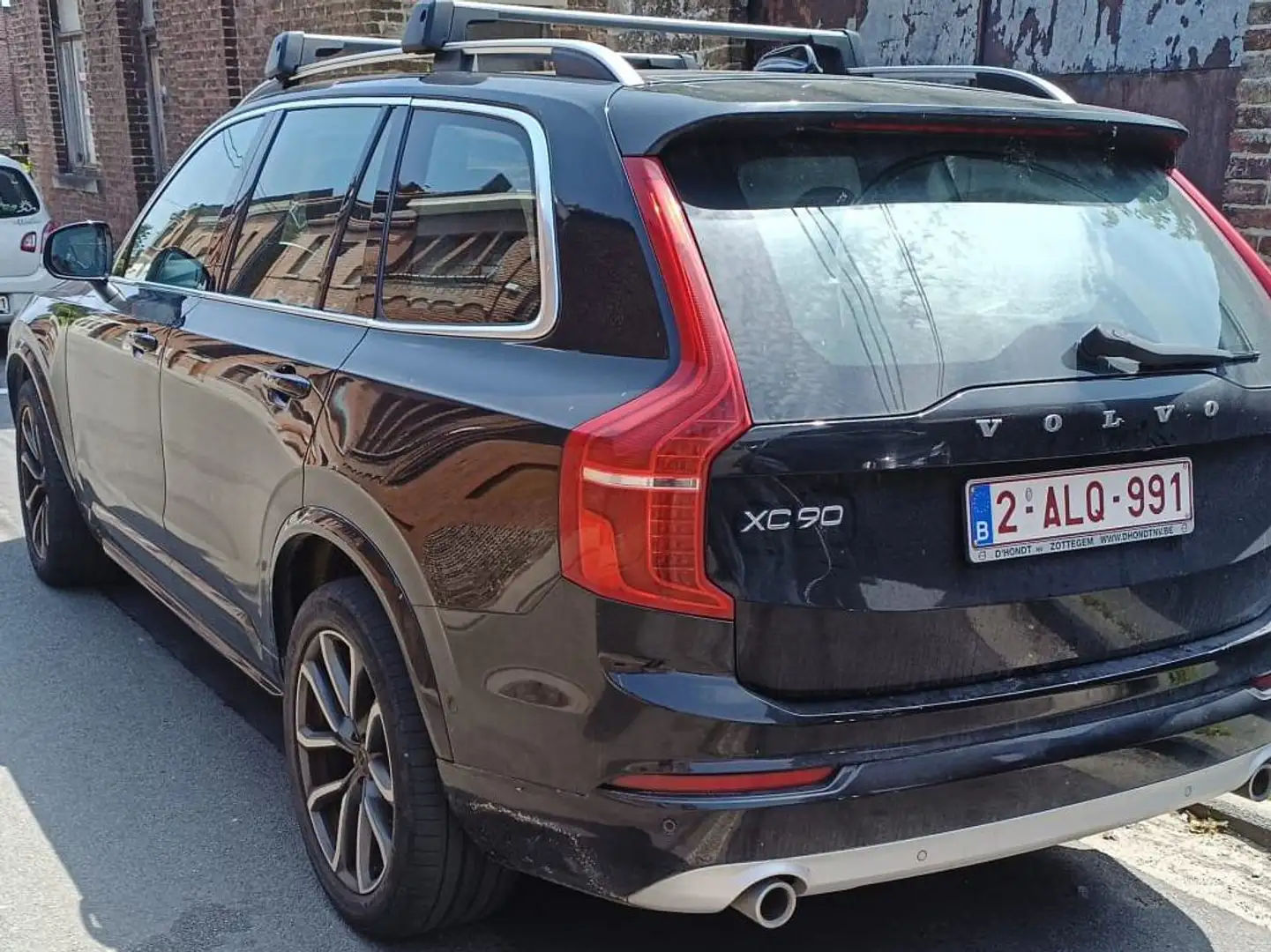 Volvo XC90 XC90 2.0 D4 4WD Momentum 7pl. Geartronic Noir - 2