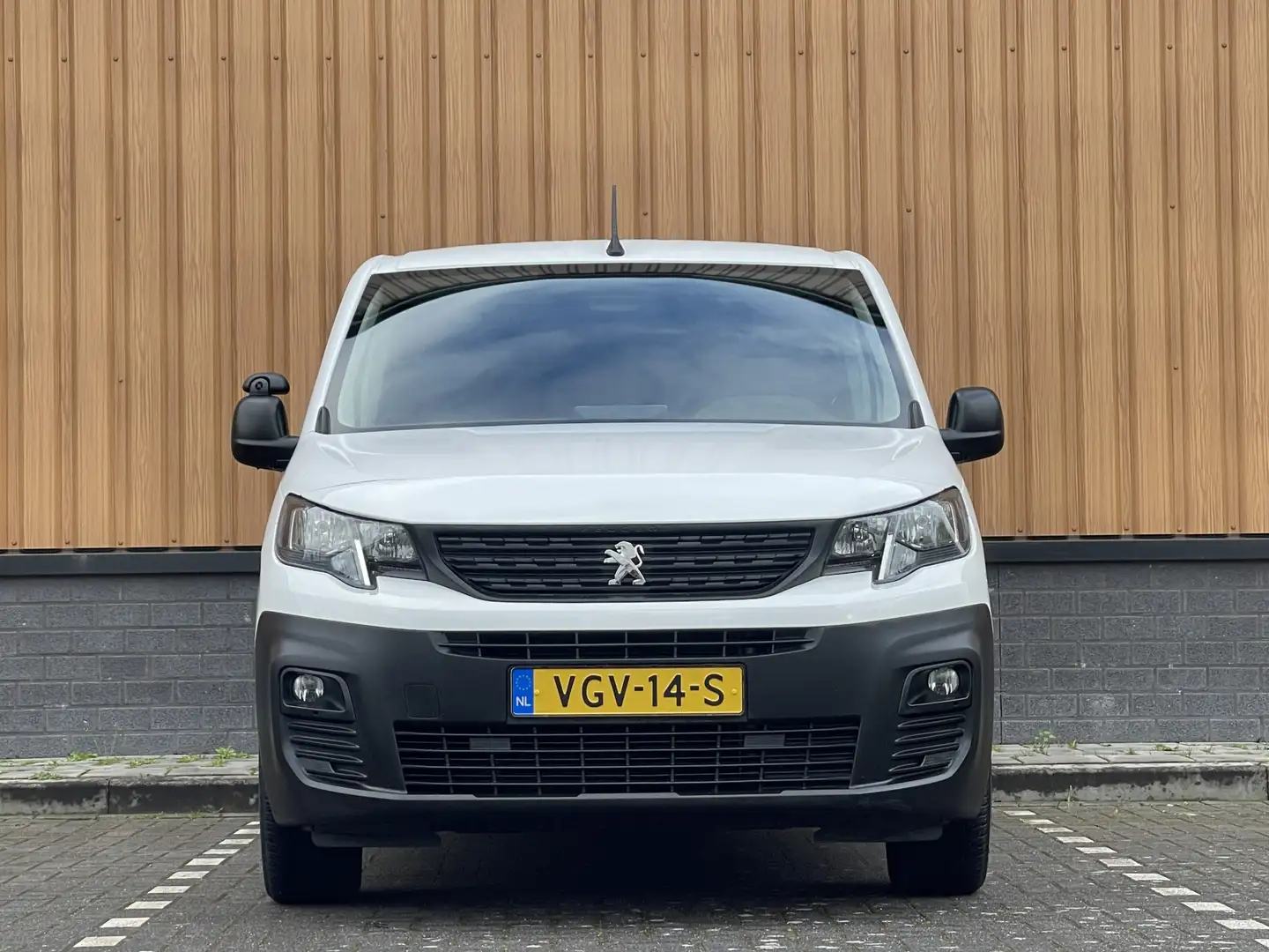 Peugeot Partner 1.5 BlueHDI Premium | Cruise Control | Parkeersens Wit - 2