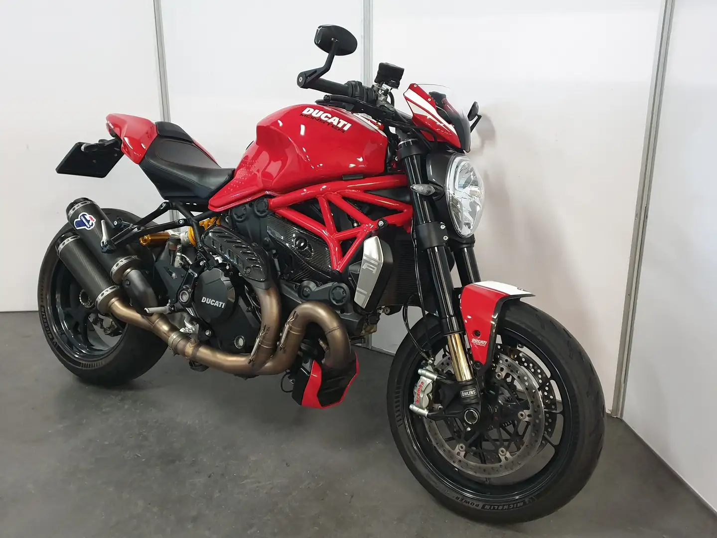 Ducati Monster 1200 R Roşu - 2