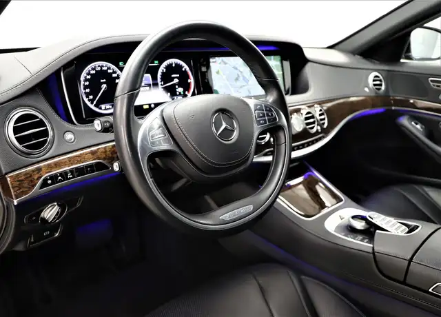 Mercedes-Benz S Class view 10