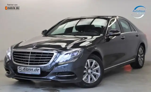 Mercedes-Benz S Class view 3