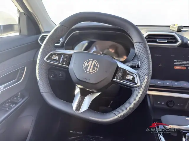 MG MG ZS view 12