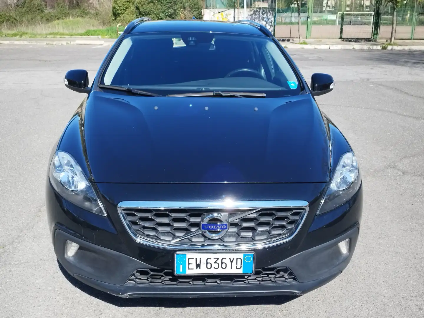 Volvo V40 Cross Country V40 2012 Cross Country 1.6 d2 Kinetic powershift Nero - 1