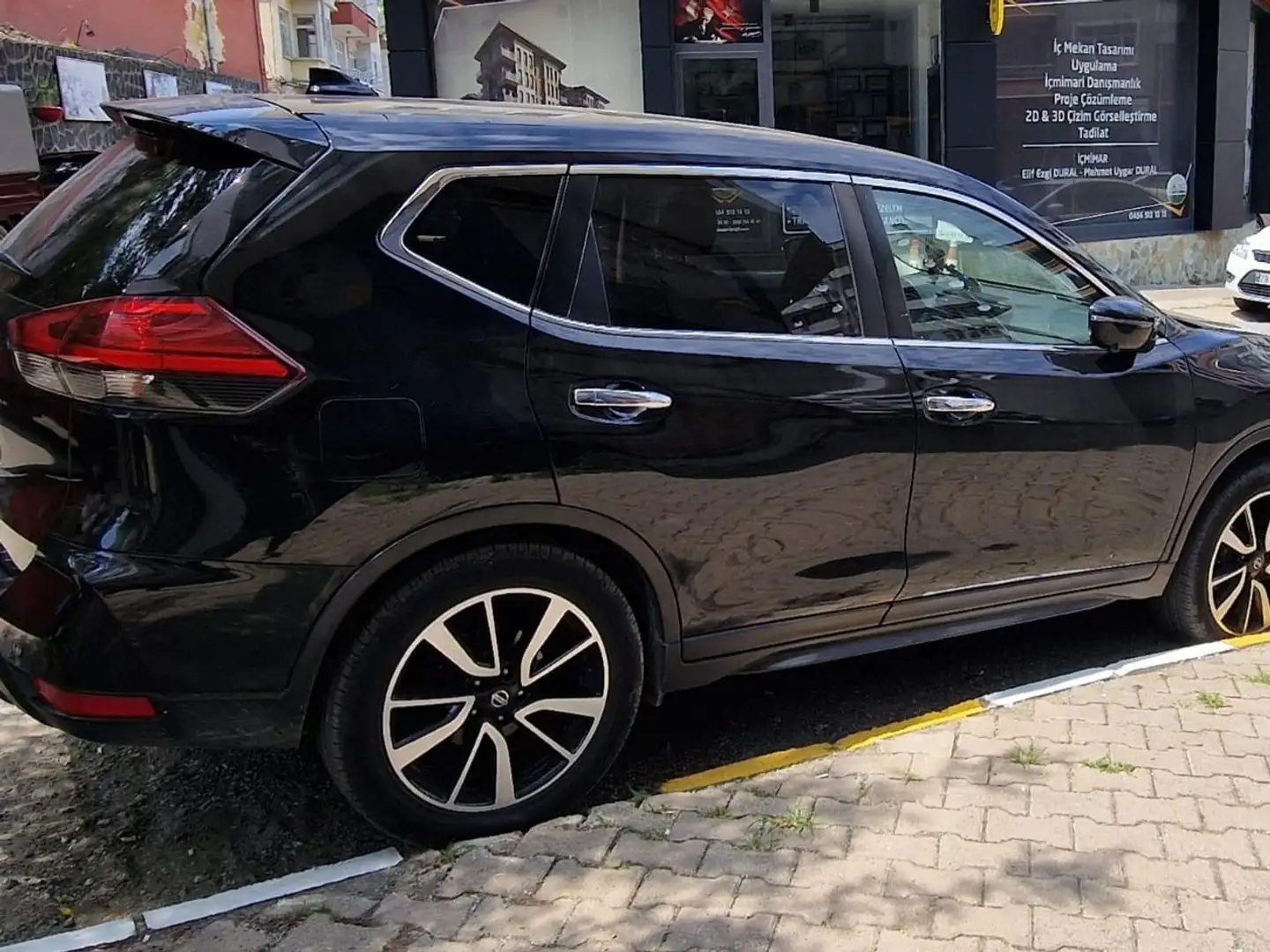 Nissan X-Trail 2.0 dCi Xtronic N-Connecta. Pano. - 1
