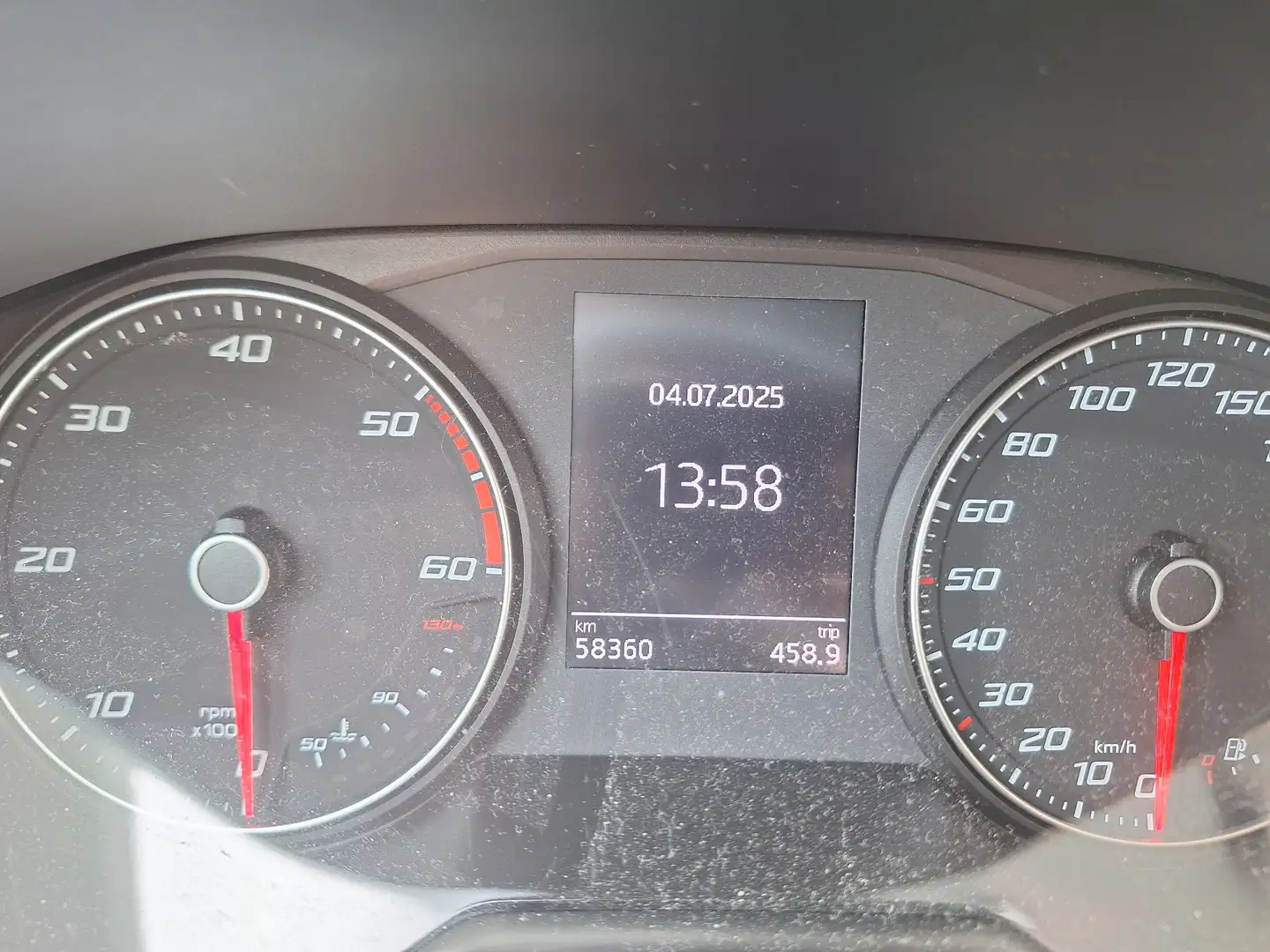 SEAT Arona 1.6 TDI DSG XCELLENCE - 2