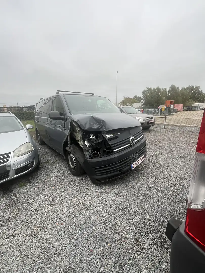 Volkswagen Transporter T6 - 1