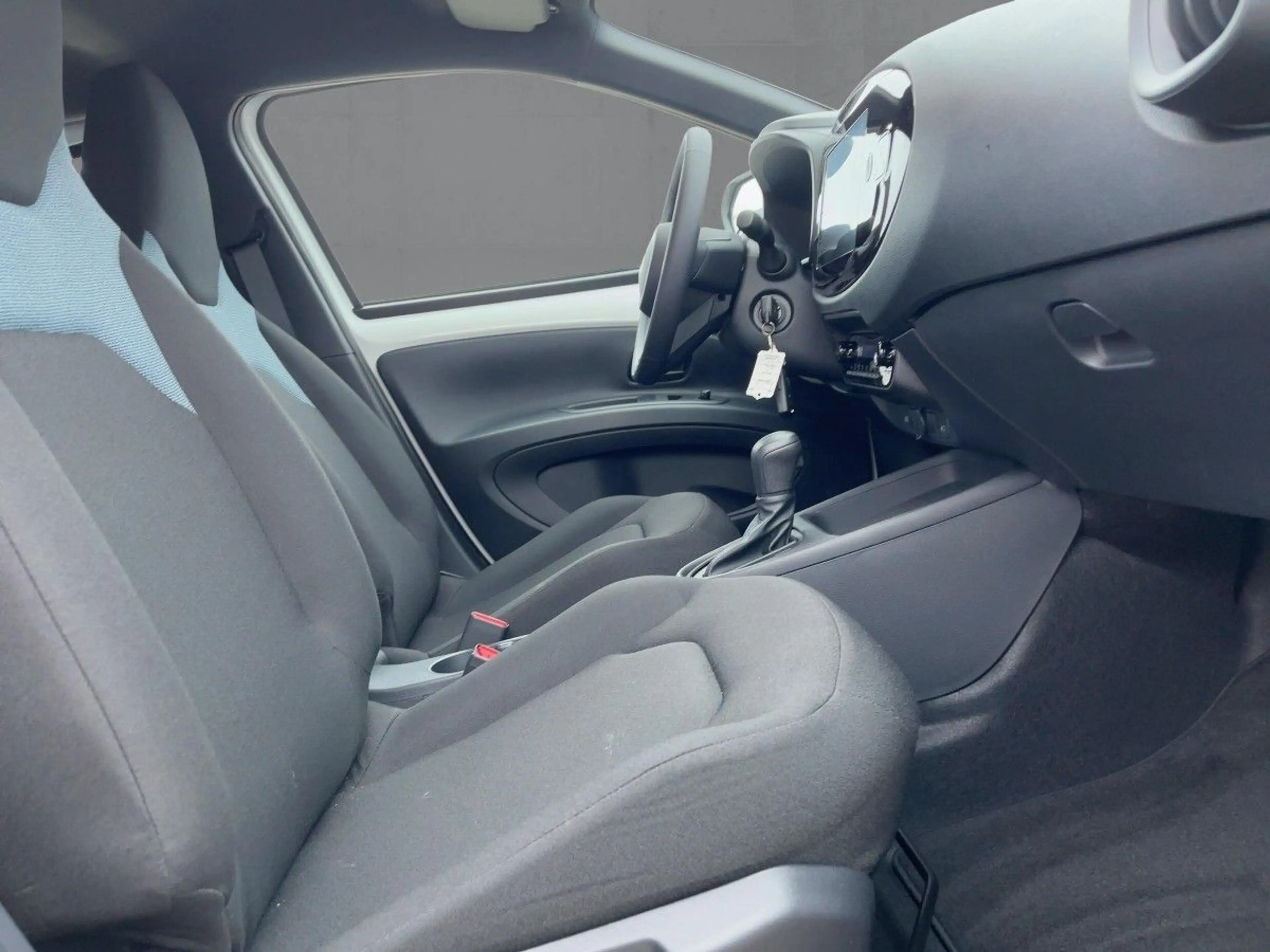 Toyota Aygo X AYGO X Hyb. 1.5 Hyb. Pure *ALL-IN LEASING* — photo 12