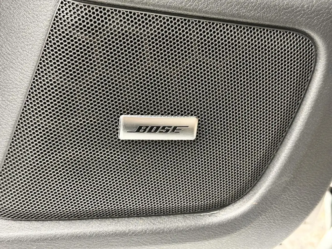 Nissan Sentra снимка Nissan Sentra