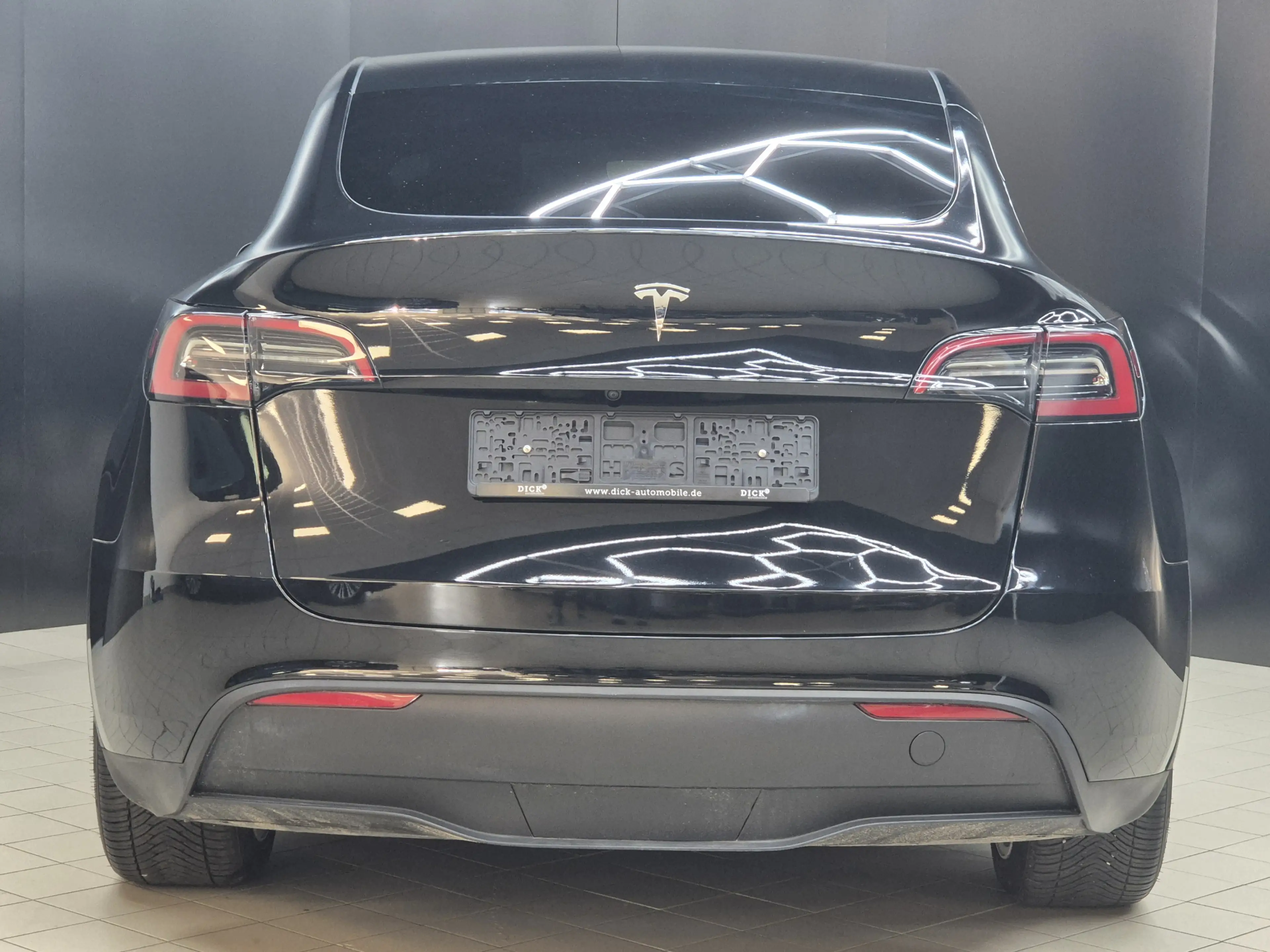 Tesla Model Y Long Range Dual AWD PANO+STDHZ+NAVI+360+ — photo 7