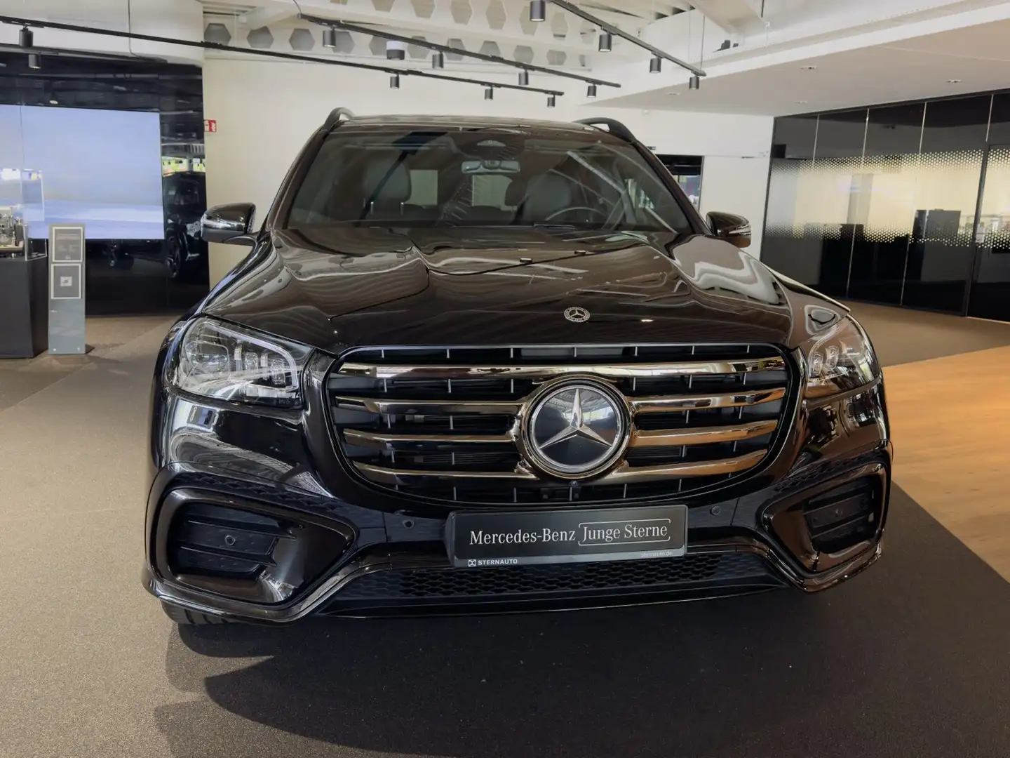 Mercedes-Benz GLS 450 GLS 450 4M AMG Advanced+ Burmester Pano AHK Navi Schwarz - 2