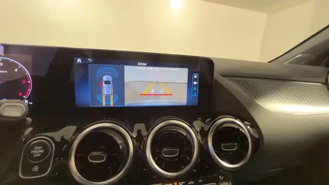 Mercedes-Benz B-Class view 16