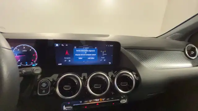 Mercedes-Benz B-Class view 14