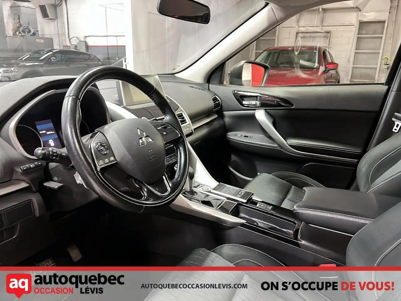 Mitsubishi Eclipse Cross снимка Mitsubishi Eclipse Cross