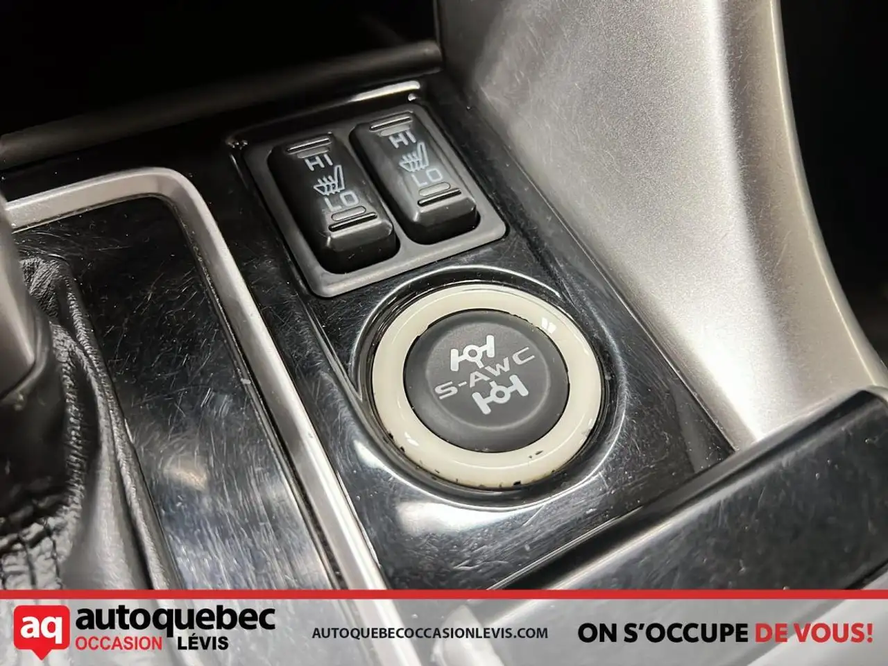 Mitsubishi Eclipse Cross снимка Mitsubishi Eclipse Cross