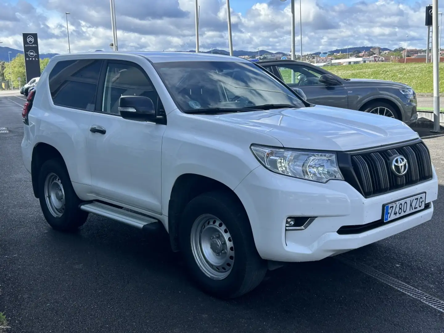 Toyota Land Cruiser D-4D GX Blanco - 2
