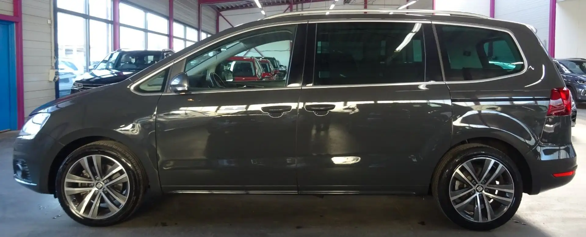 SEAT Alhambra ALHAMBAR 1.4 TSI FR-LINE*AHK*ACC*STHZ*CAM*KEY* Gris - 2