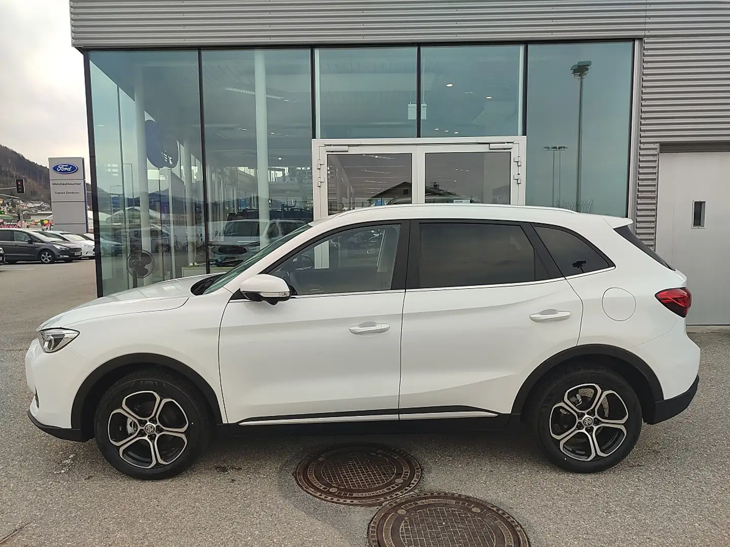 MG Sonstige MG ZS + Deluxe Weiß - 2