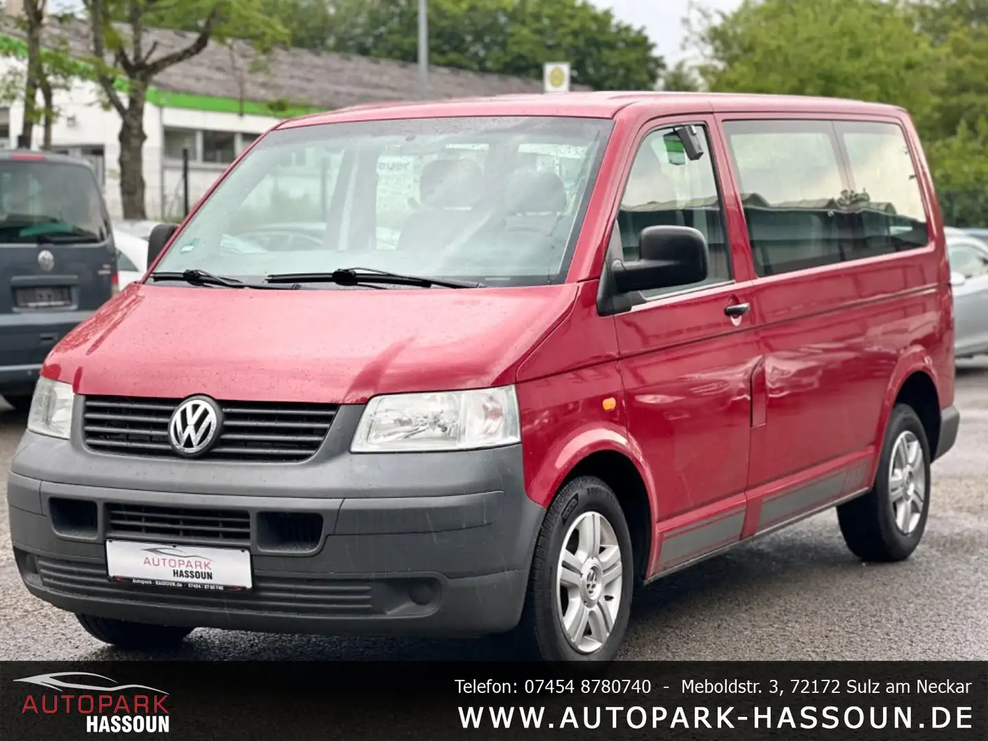 Volkswagen T5 Transporter T5 Kombi TÜV 07/26 AHK Klima 8-Sitz. Rot - 1