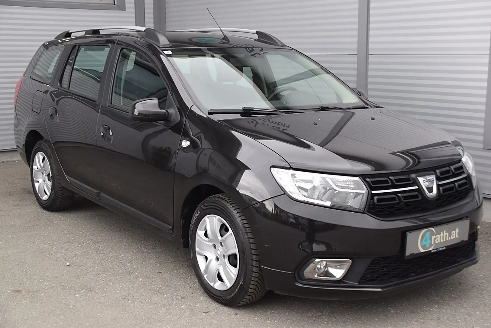 Dacia Logan MCV Supreme dCi 90 S&S Schwarz - 2