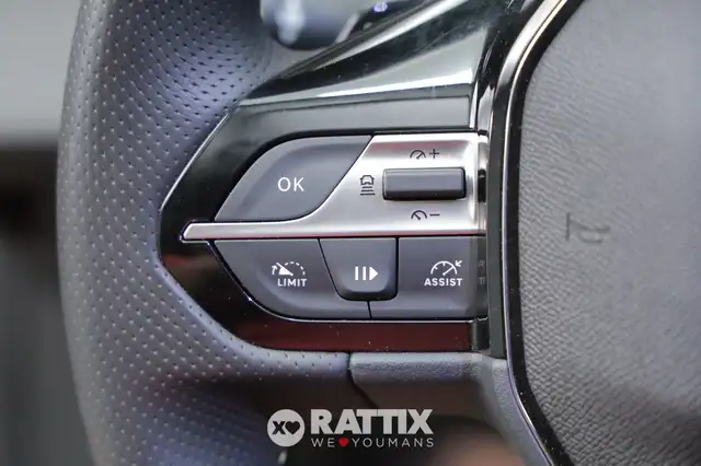 Peugeot 308 view 10