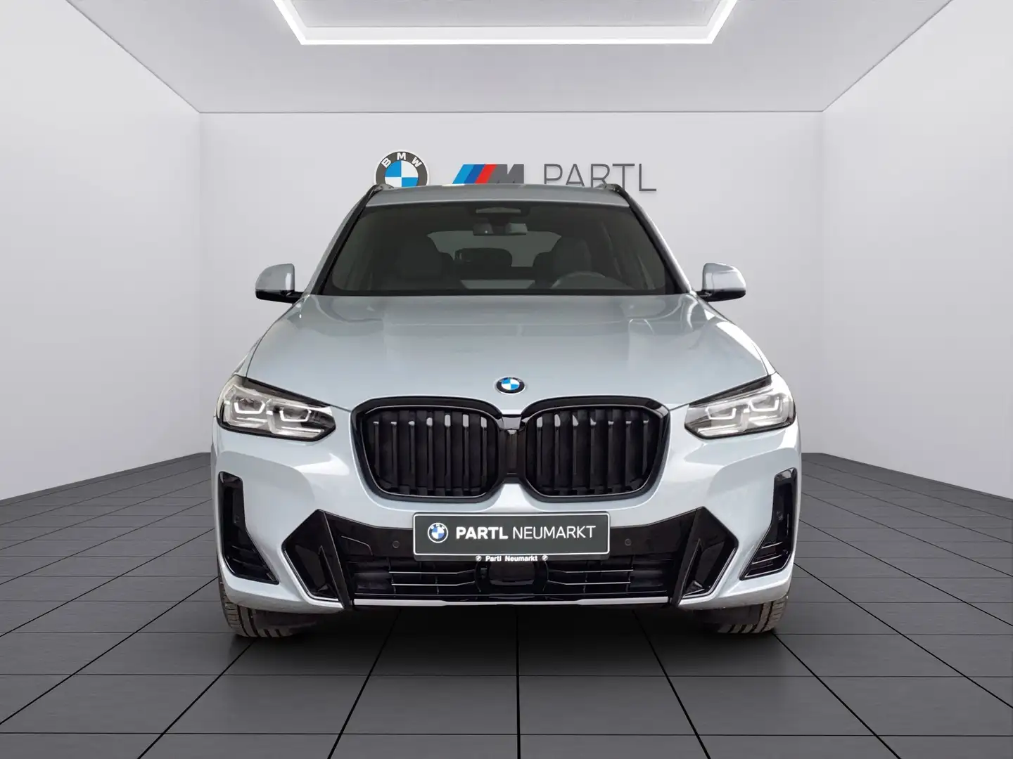 BMW X3 xDrive30i M-Sport NAVI LED DA-Prof AHK RFK Grau - 2