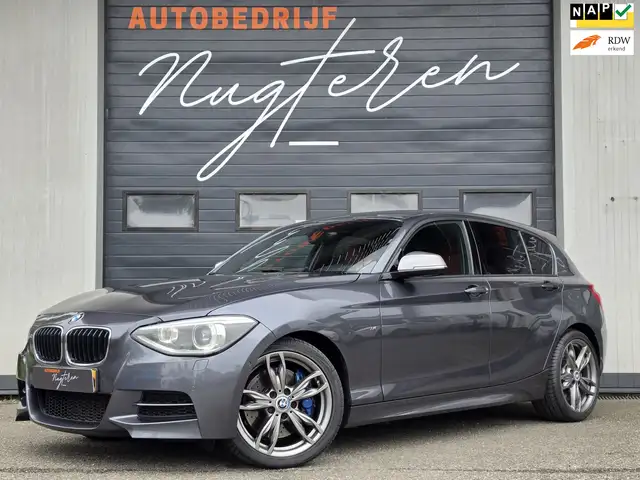 BMW 135 1-serie M135i xDrive High Executive|NL auto|4 nieu