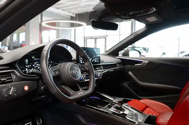 Audi S5 view 12