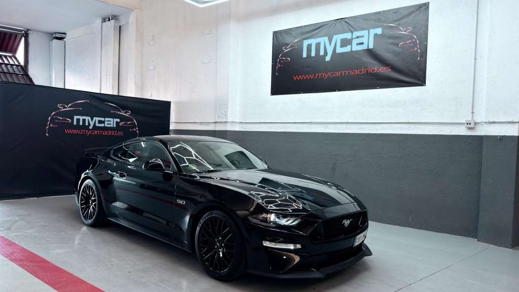 Ford Mustang Fastback 5.0 Ti-VCT GT - foto 1