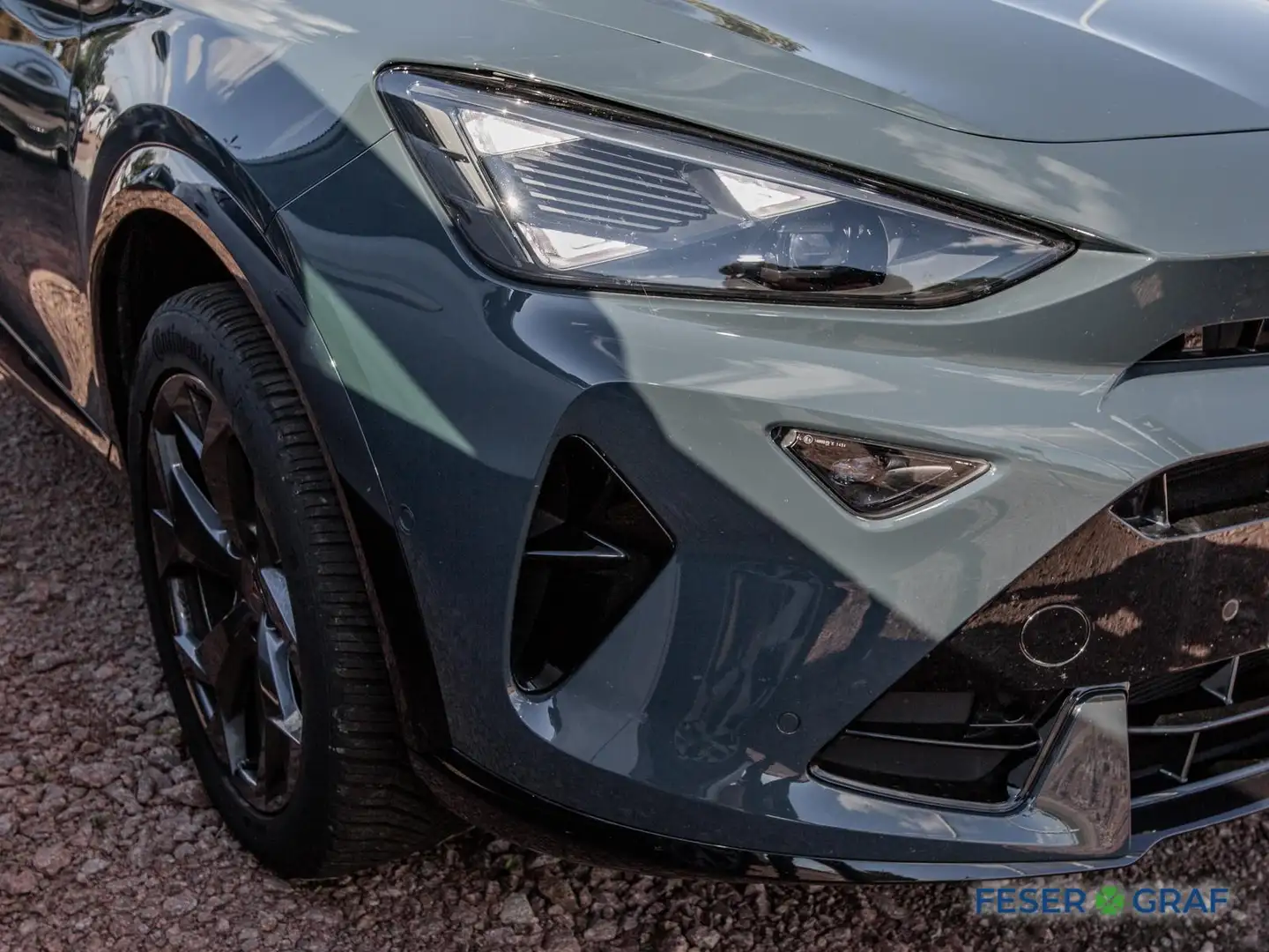 CUPRA Formentor 2.0 TDI DSG LED/Navi/Pano/Kessy/ACC Blau - 2