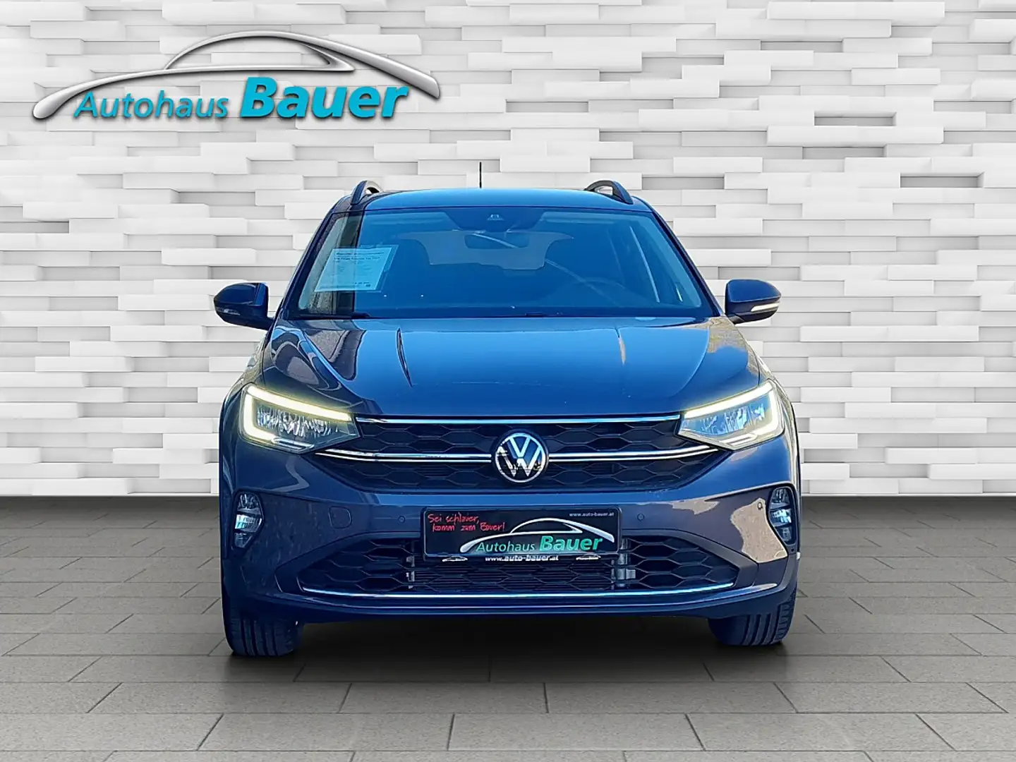 Volkswagen Taigo 1,0 TSI Friends DSG Grau - 2
