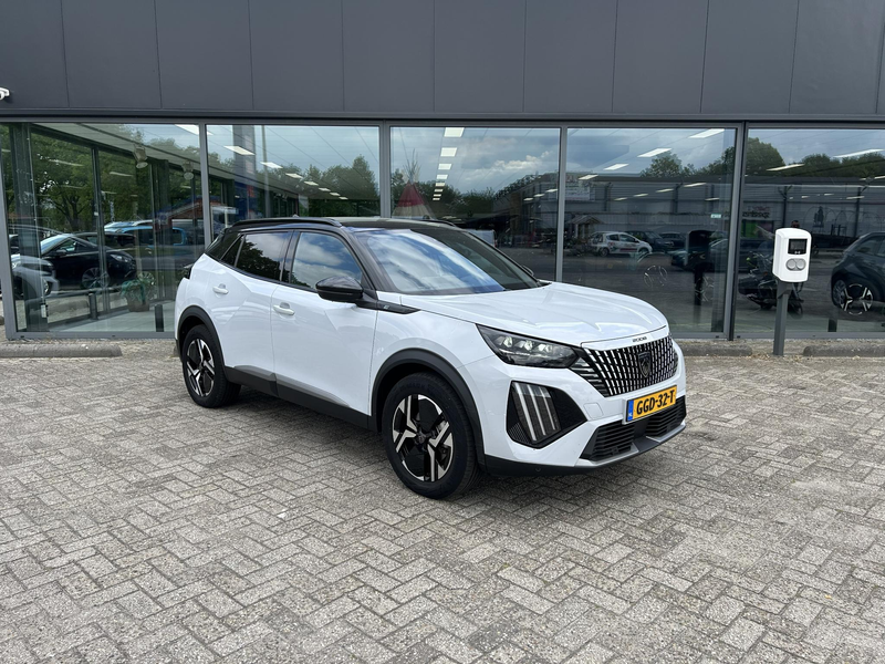 Peugeot e-2008 EV GT 54 kWh — photo 3