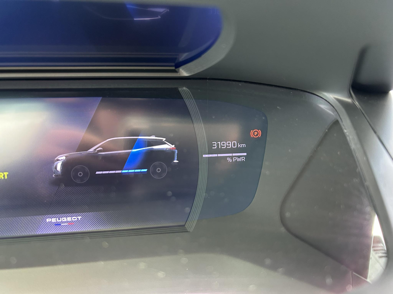 Peugeot e-2008 EV GT 54 kWh — photo 9