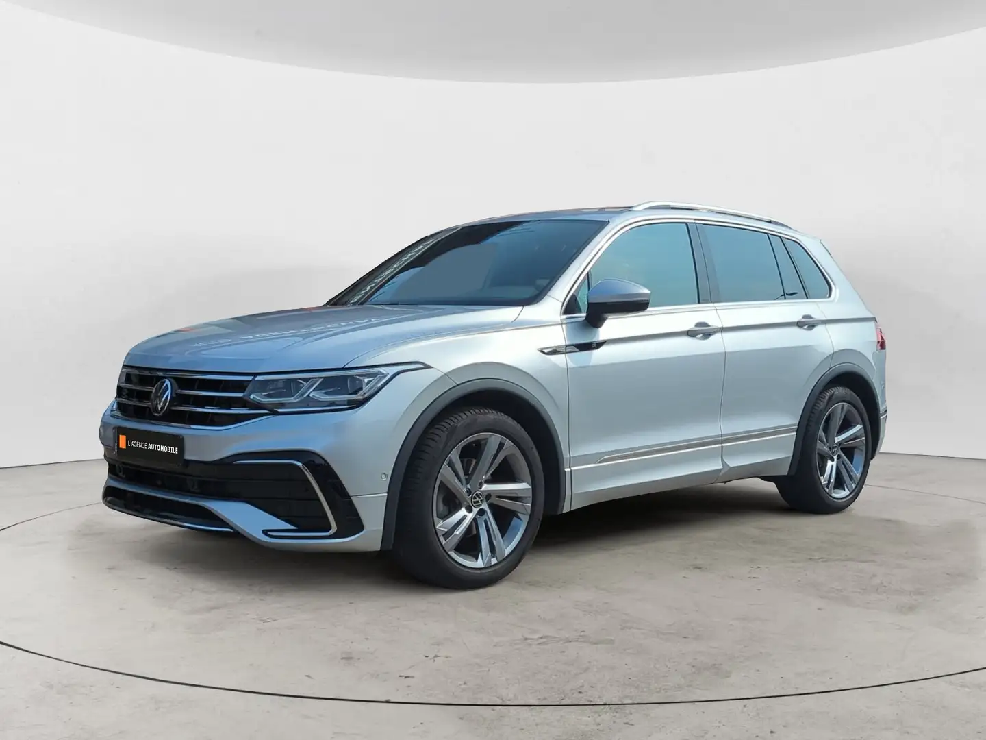 Volkswagen Tiguan 1.5 TSI R-Line DSG Garantie 12 à 48 mois Gris - 2