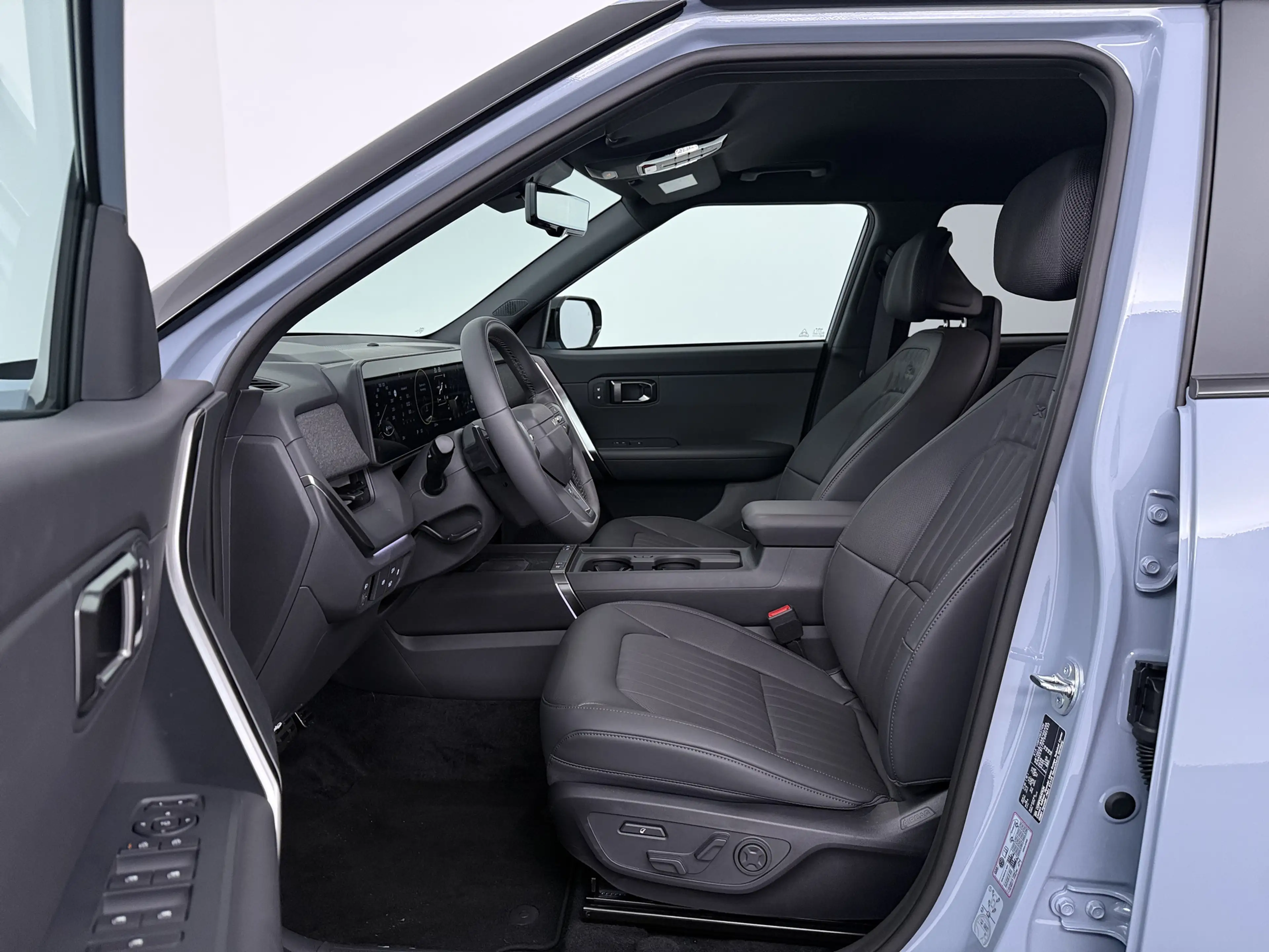 Kia Seltos 1.6 GDi Hybrid X-Line Launch Edition | Company Car — photo 5