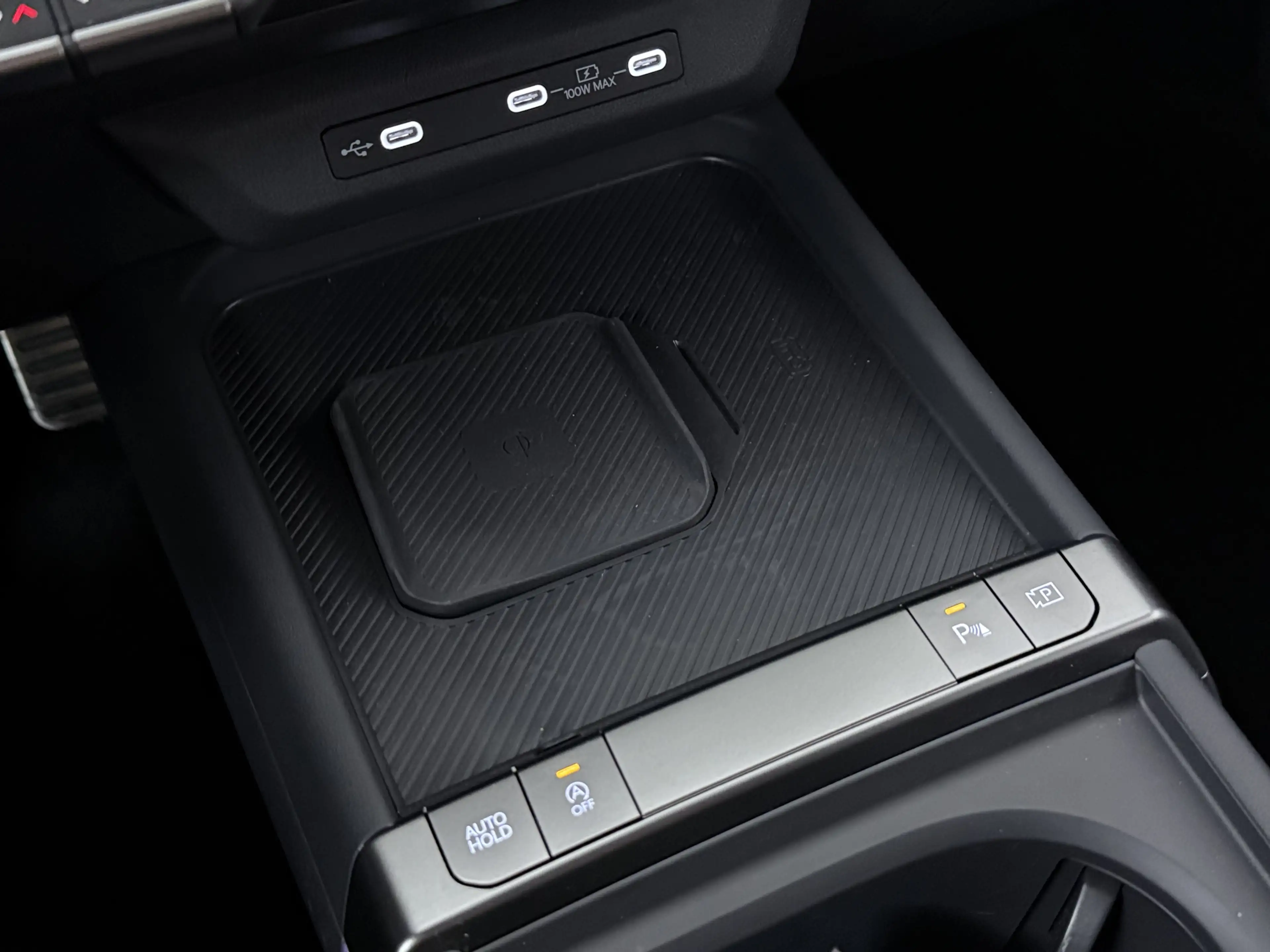 Kia Seltos 1.6 GDi Hybrid X-Line Launch Edition | Company Car — photo 13