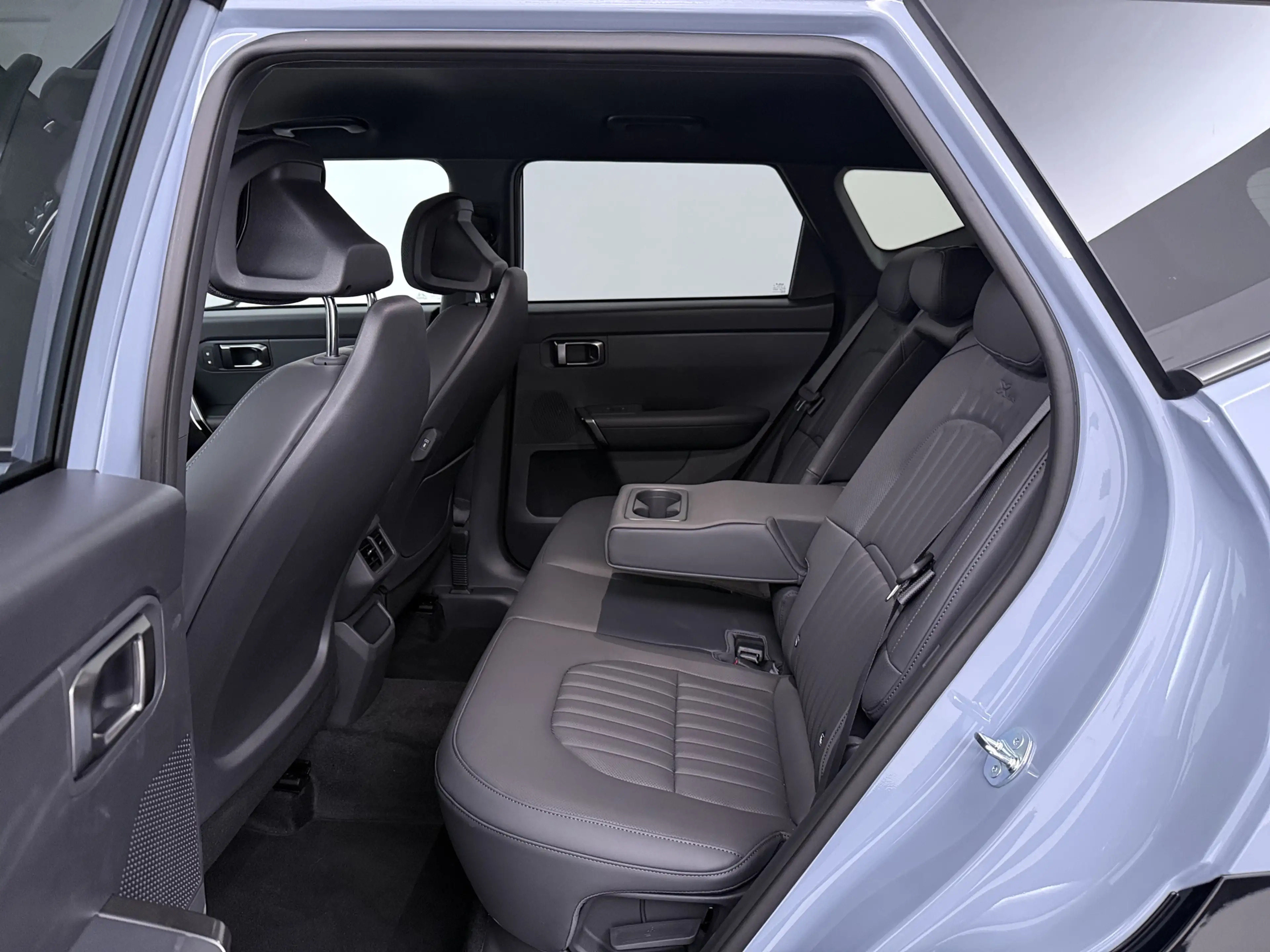 Kia Seltos 1.6 GDi Hybrid X-Line Launch Edition | Company Car — photo 6